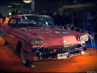 Cadillac sixty special fleetwood sedan hardtop 1958 – Foire de Lyon 2013